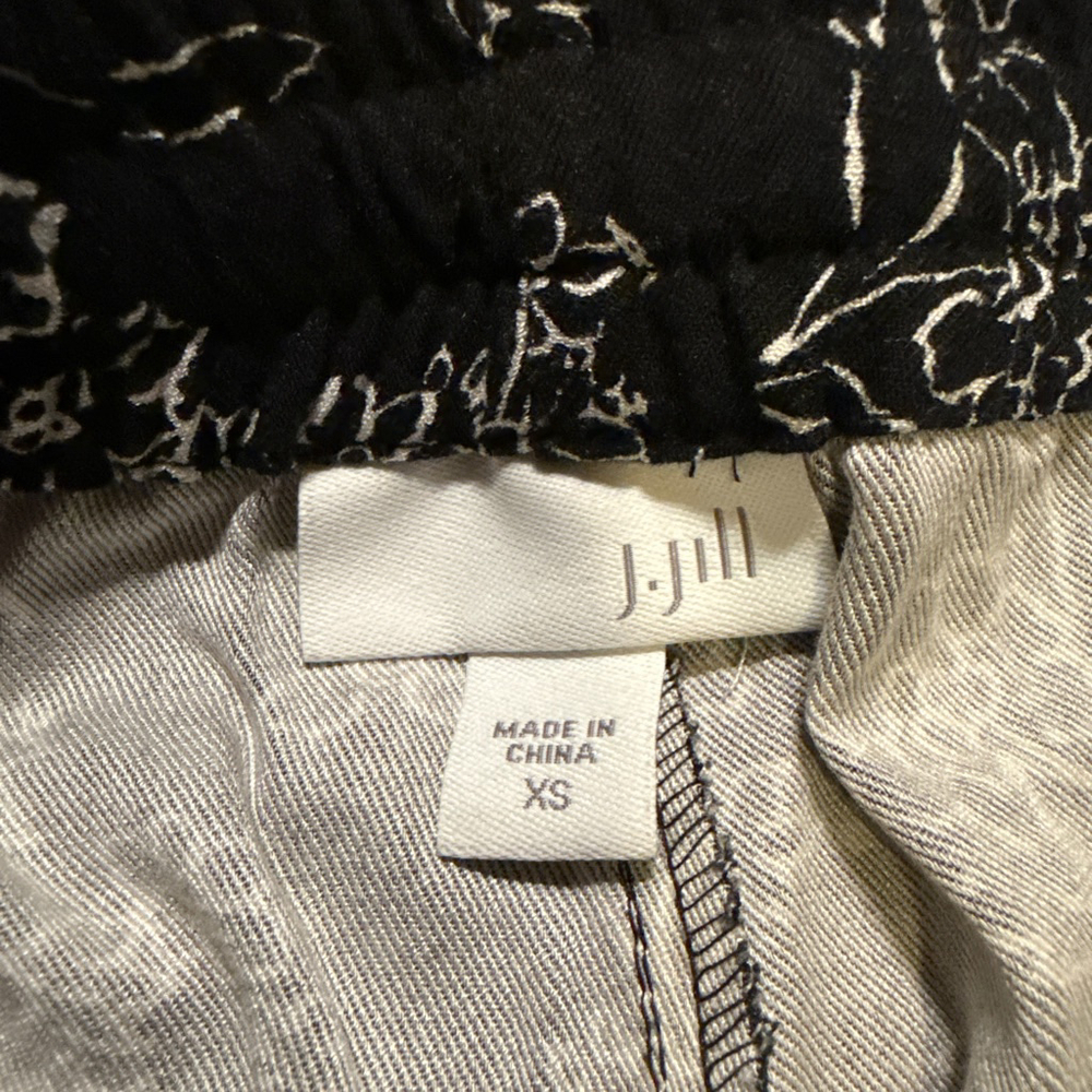 Women's J.Jill Wide Leg Pants XS Black White Floral - Picture 2 of 7